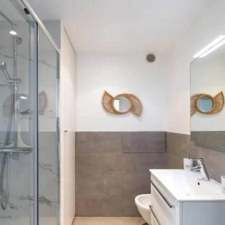 My Casa - Joffre 2-4 - Bright 1 Bedroom Near Massena *