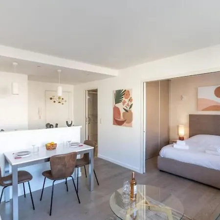 Apartamento Joffre 2-4 - Bright 1 Bedroom Near Massena